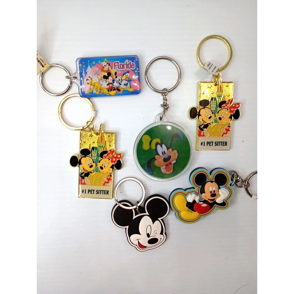 Disney Keychain Lot 6 Mickey,‎ Minnie, Goofy, Jerry Leigh, World  Lucite & Metal